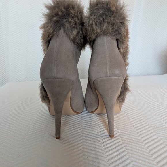 Colin Stuart Suede Faux Fur Stiletto Booties Y2K Size 8 New Neutral - Picture 5 of 13